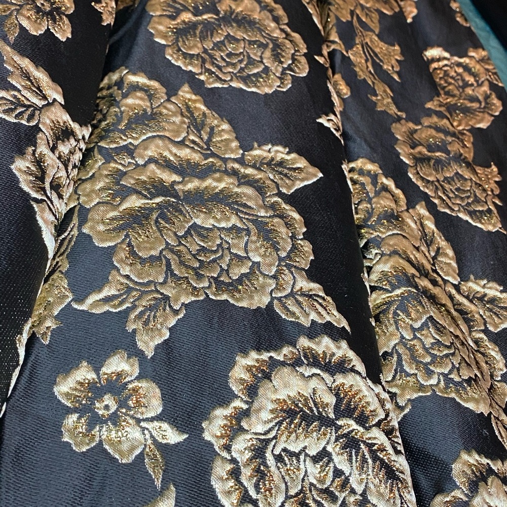 Dress - Picture 4 of 4